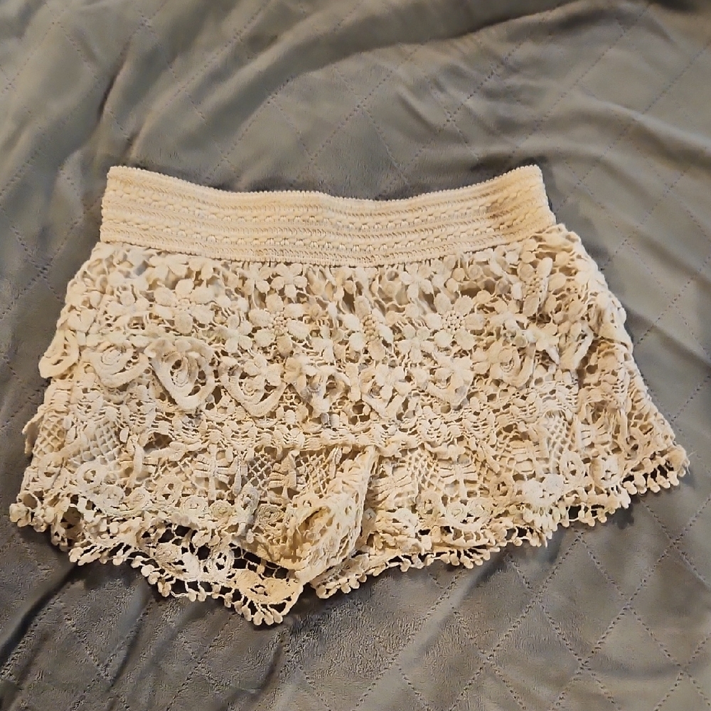 NoBo Women's Lace Shorts
